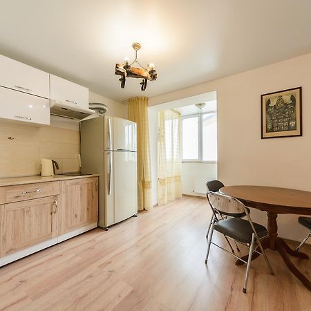 New Appartment Near Kyiv Airport Buitenkant foto