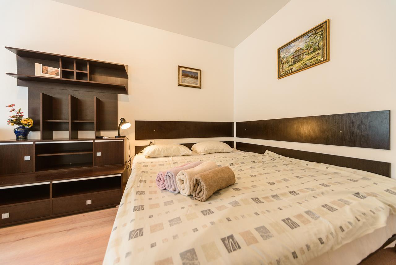 New Appartment Near Kyiv Airport Buitenkant foto